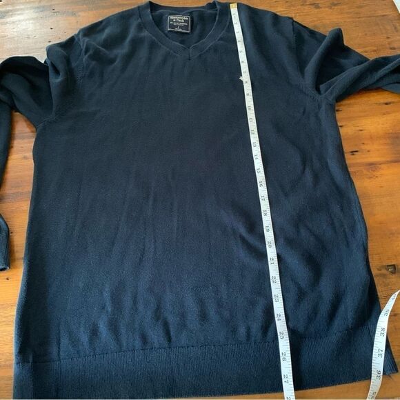 Abercrombie & Fitch Black Pima Cotton V Neck Sweater Sz L - Picture 6 of 6